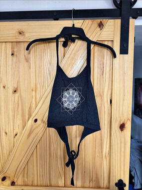 LA Hearts halter neck tie top